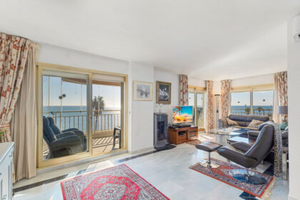 bfa0bc70f18c139fdee17b1548b87099 - 7