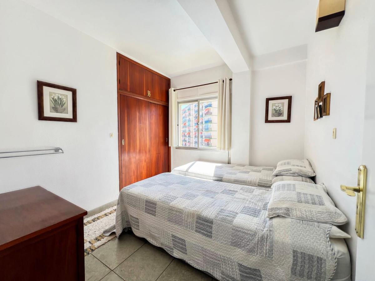 bfe2266c8e178e578d80a35cb143d0b6 - 10