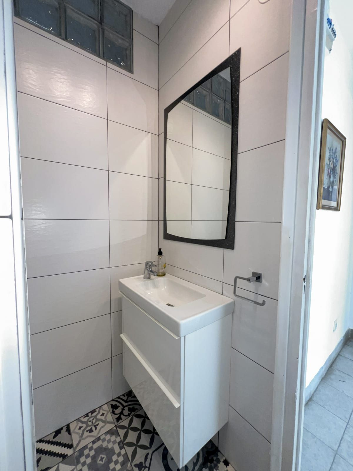 bfe2266c8e178e578d80a35cb143d0b6 - 20