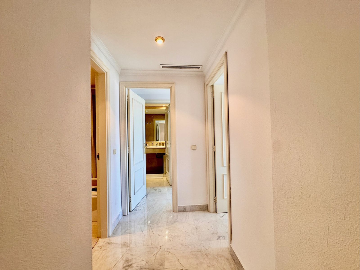 c01617a75889e13a66702c39898c0063 - 10