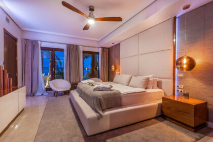 c053abcaad0902b3a873ed3fbeef7962 - 14