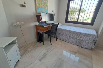 c0a6e934e9b535ec326f60c3fbe6601c - 14