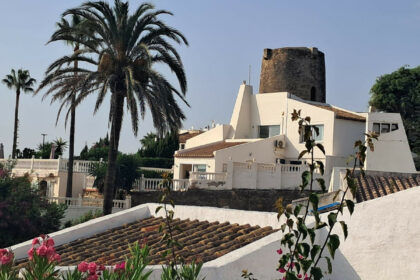 c0a6e934e9b535ec326f60c3fbe6601c - 17