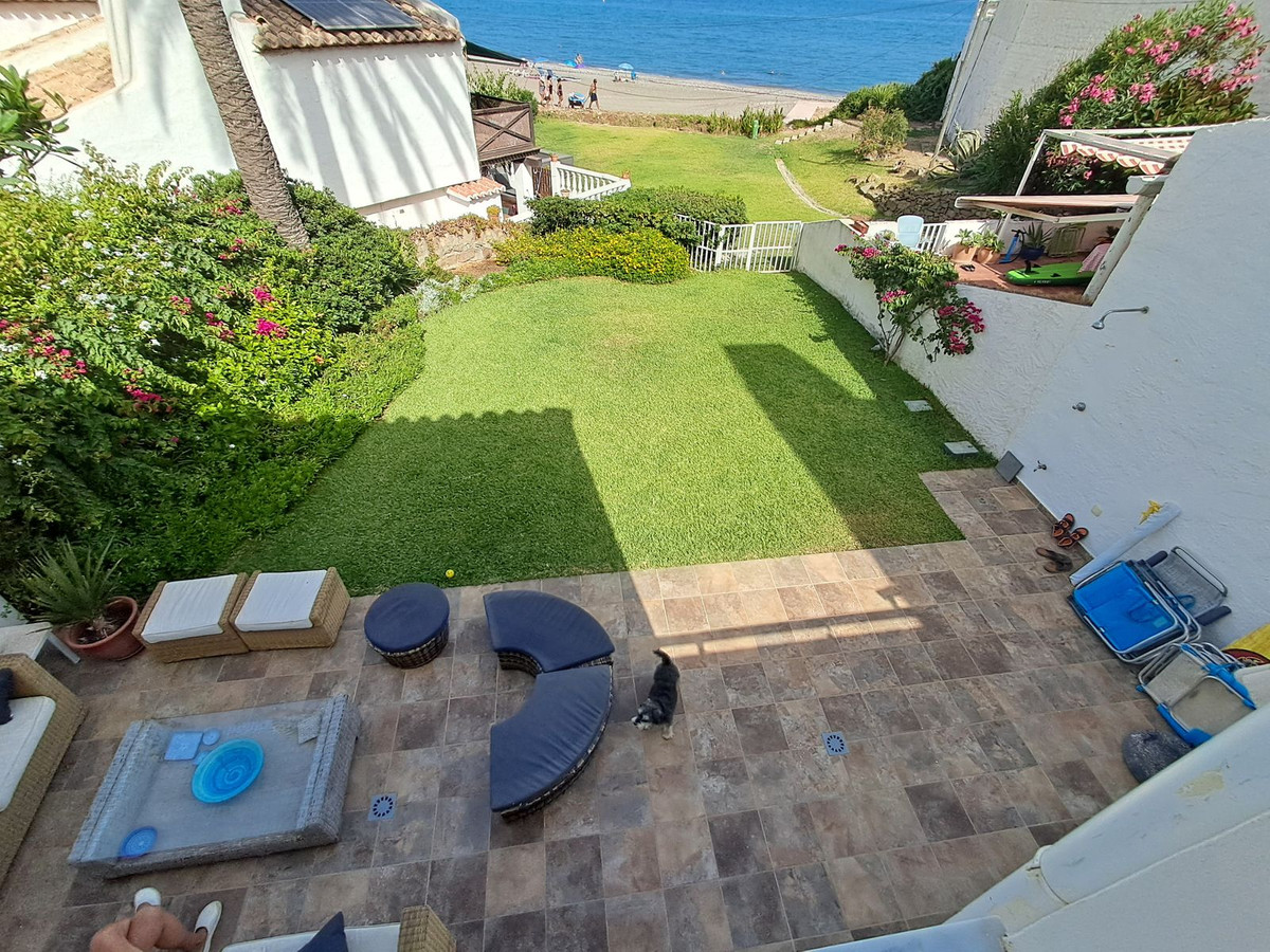 c0a6e934e9b535ec326f60c3fbe6601c - 8