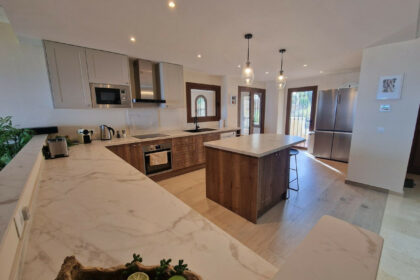 c19ff09a4575073e669f9a0069f7f4eb - 2