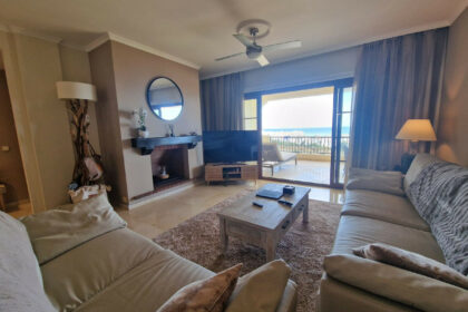 c19ff09a4575073e669f9a0069f7f4eb - 3