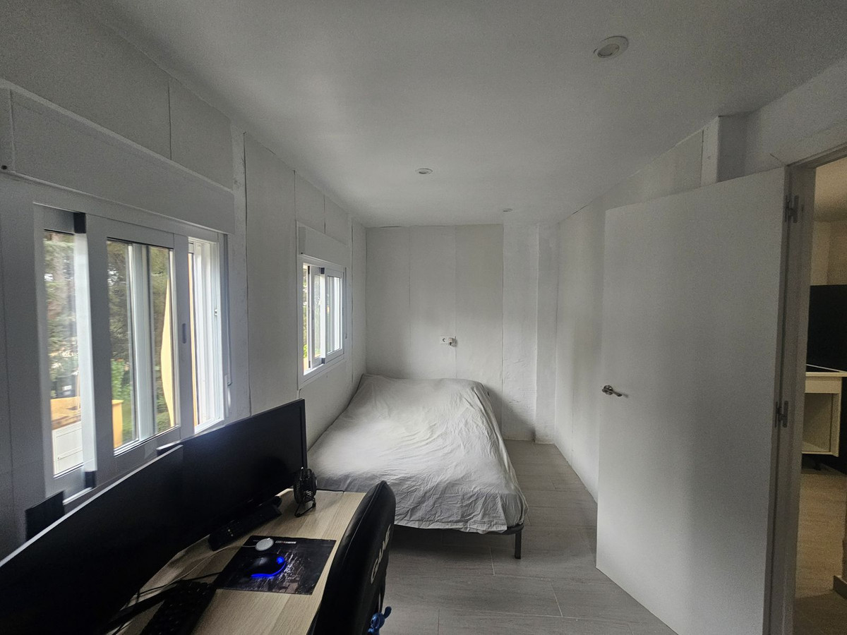 c1b67f33520cde09b0e318de28b7979c - 20