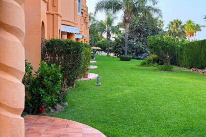 c1b67f33520cde09b0e318de28b7979c - 38