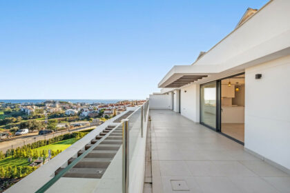 c1cf8fea8b0558a47641b79f3c7bcdcf - 10