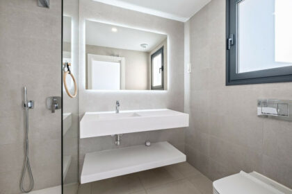 c1cf8fea8b0558a47641b79f3c7bcdcf - 20