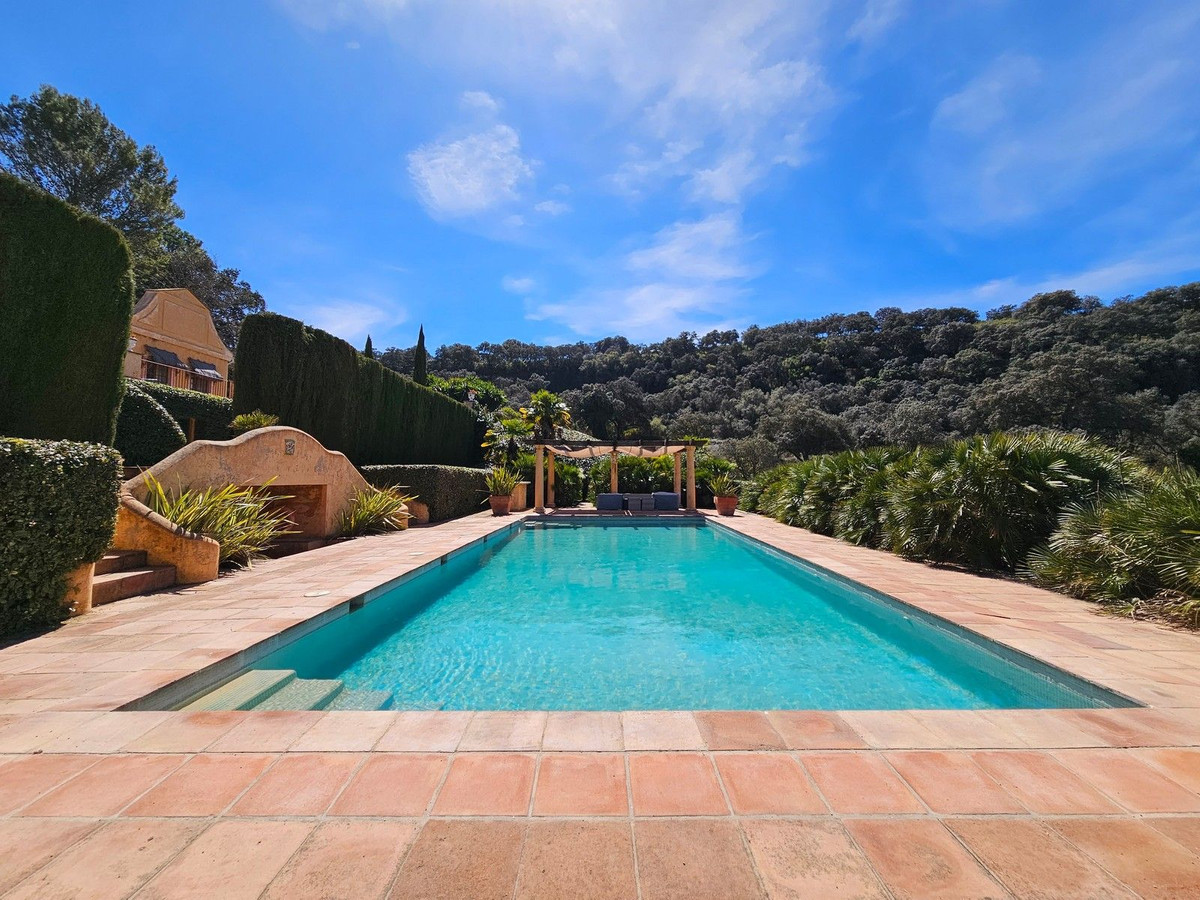 c1f1d7855acd9899863127e6d15b5a17 - 30