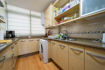 c252870d8c3819cc7075deaa2633dea7 - 12