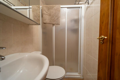 c252870d8c3819cc7075deaa2633dea7 - 15