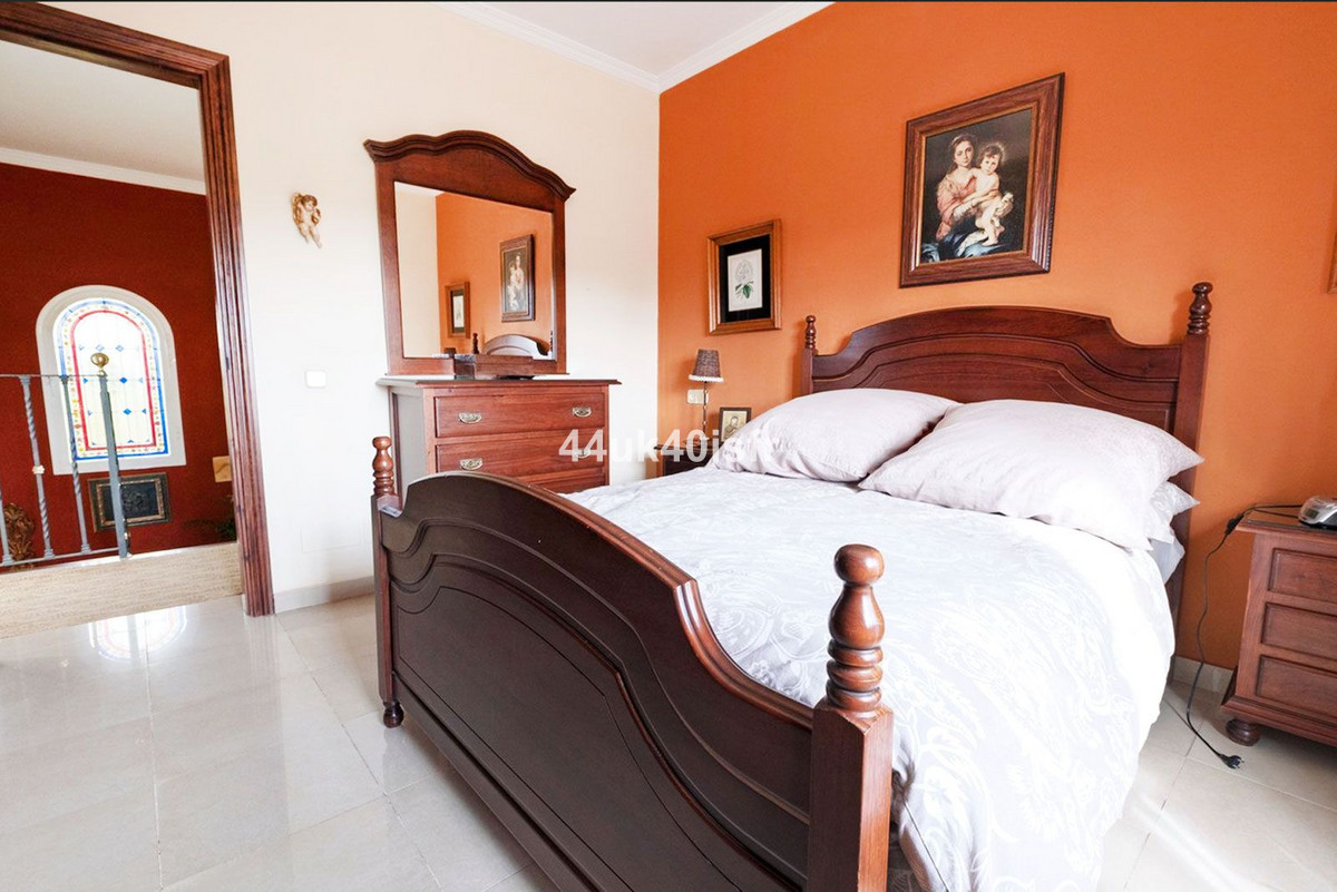 c290356c95f9bdeb45c12d5a1884b677 - 10