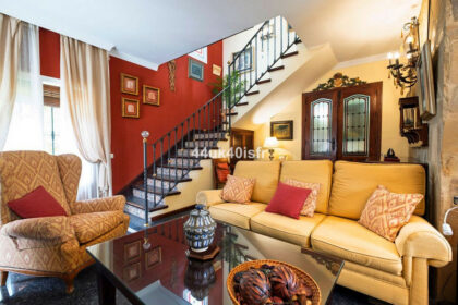 c290356c95f9bdeb45c12d5a1884b677 - 13