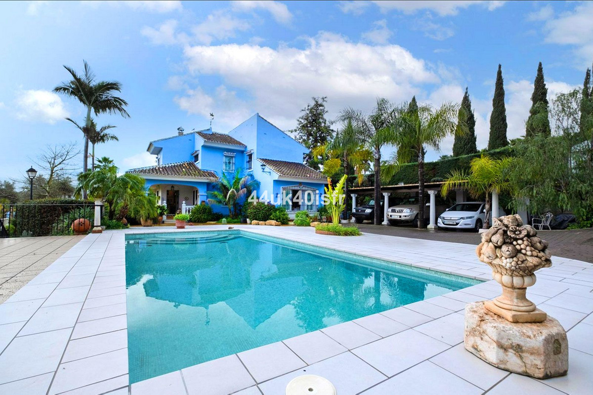 c290356c95f9bdeb45c12d5a1884b677 - 2