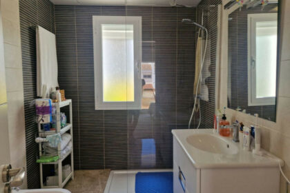 c2b1dca702c5999ff9be91e75739b4a5 - 12