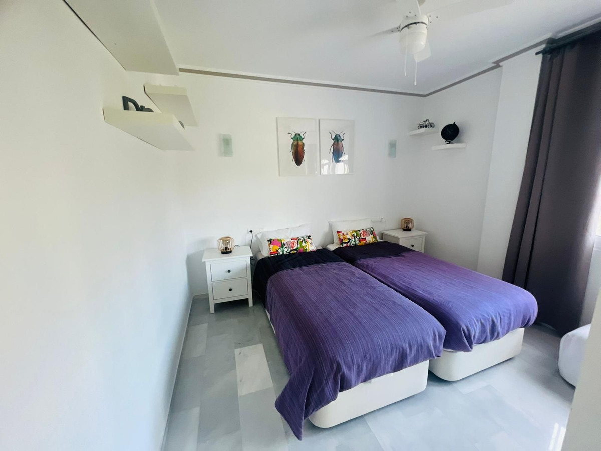 c40a32bafe661dae846a03282d708c99 - 10