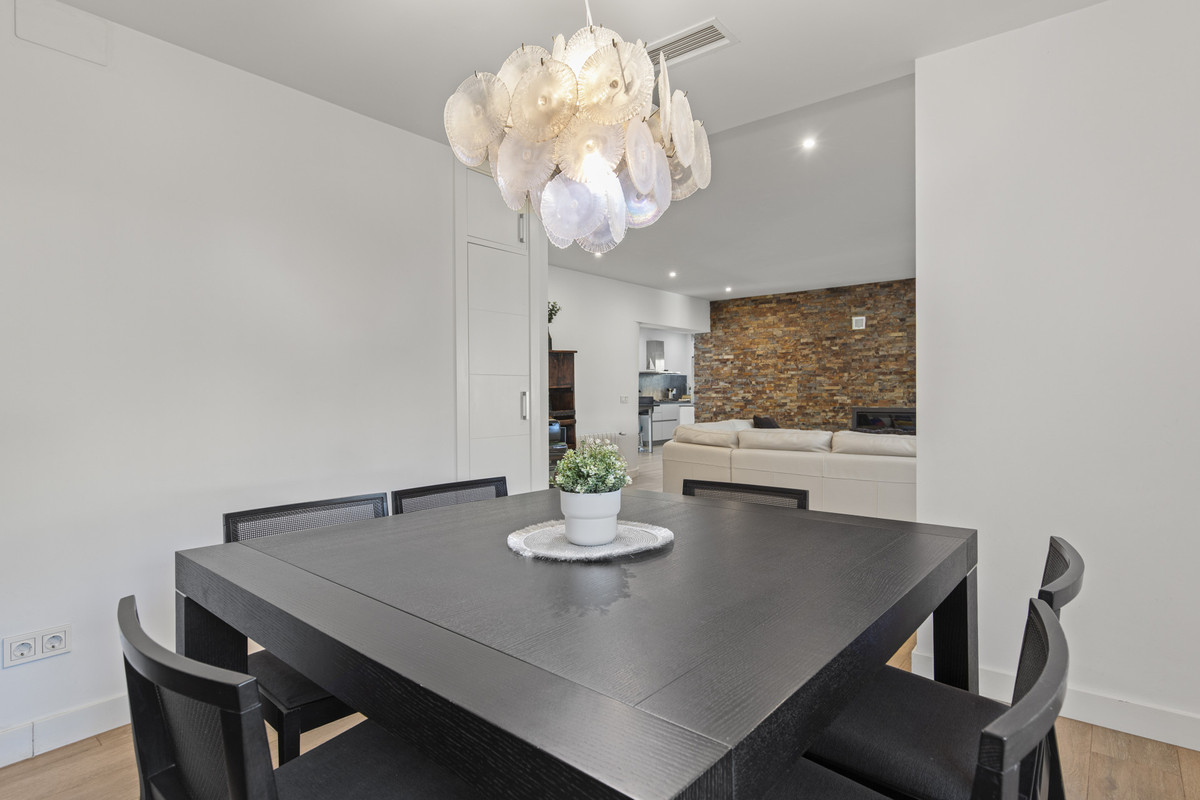 c43c5a82fb64ec2706bcb645dd85a5f9 - 10