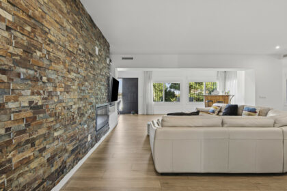 c43c5a82fb64ec2706bcb645dd85a5f9 - 7