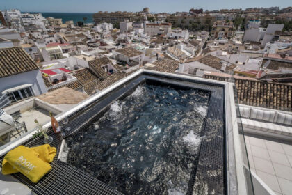 c47a43d1ced383eea74f12b95488dff1 - 20