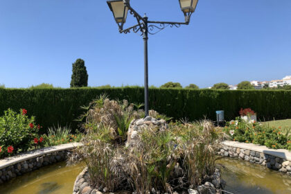 c4f9acb855d3f2e2b1c79d52c670d98c - 20