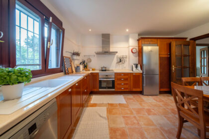 c56e09f37e116faab7f97fcac74367a4 - 12