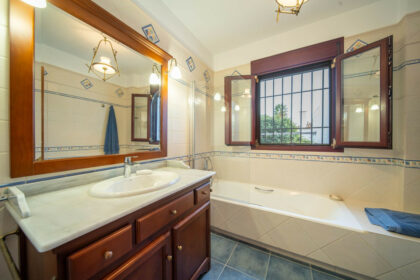 c56e09f37e116faab7f97fcac74367a4 - 14