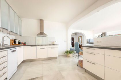 c5ac85222f68bebe3c5cfd354e1bfeb9 - 27