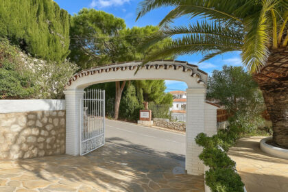 c5ac85222f68bebe3c5cfd354e1bfeb9 - 45