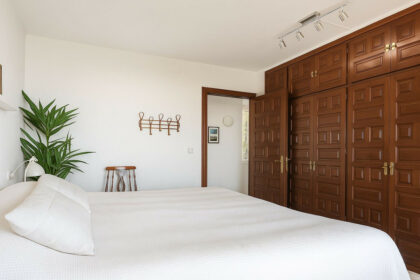 c5ac85222f68bebe3c5cfd354e1bfeb9 - 8