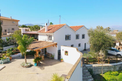 c5bf6e539f22556fc039b801b4ad2bd5 - 10