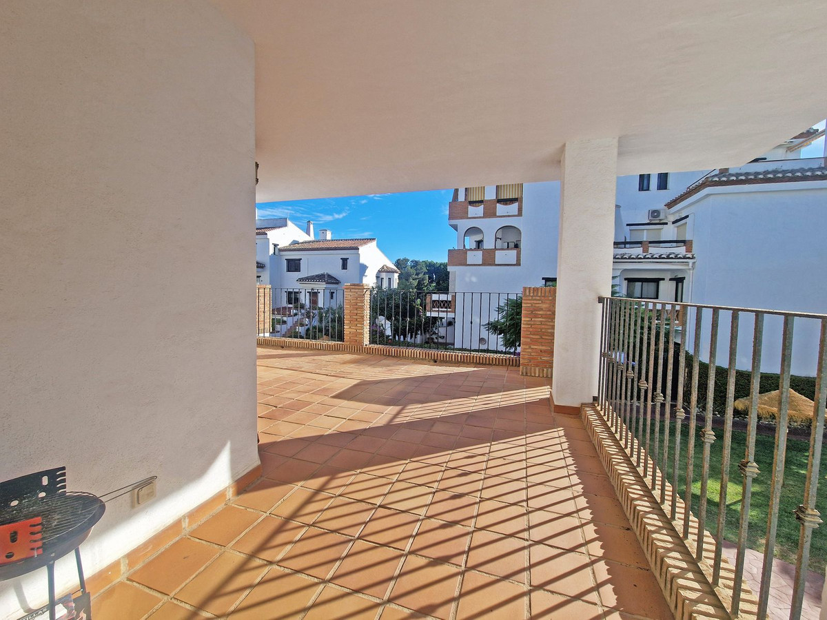 c5f3e013f0be0e0c6e90941a8a695eb4 - 10