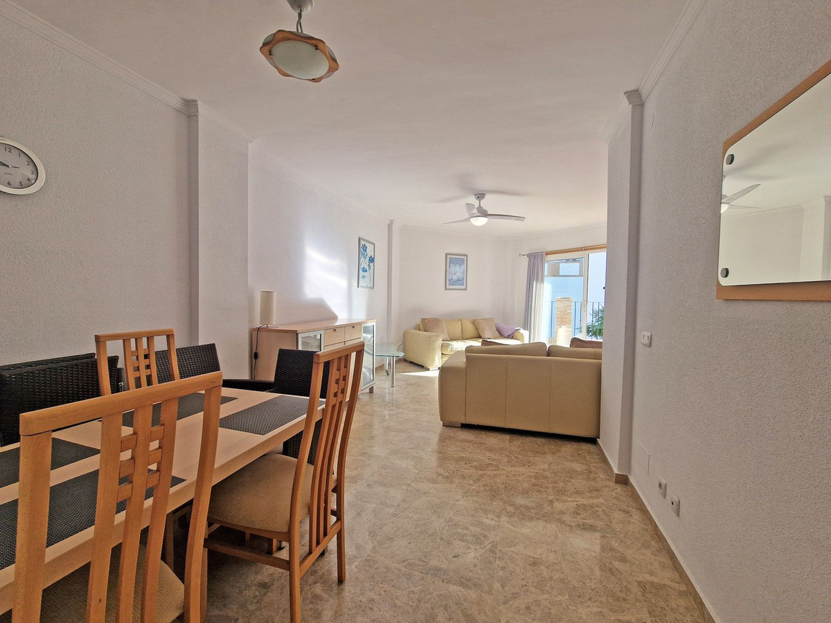 c5f3e013f0be0e0c6e90941a8a695eb4 - 15