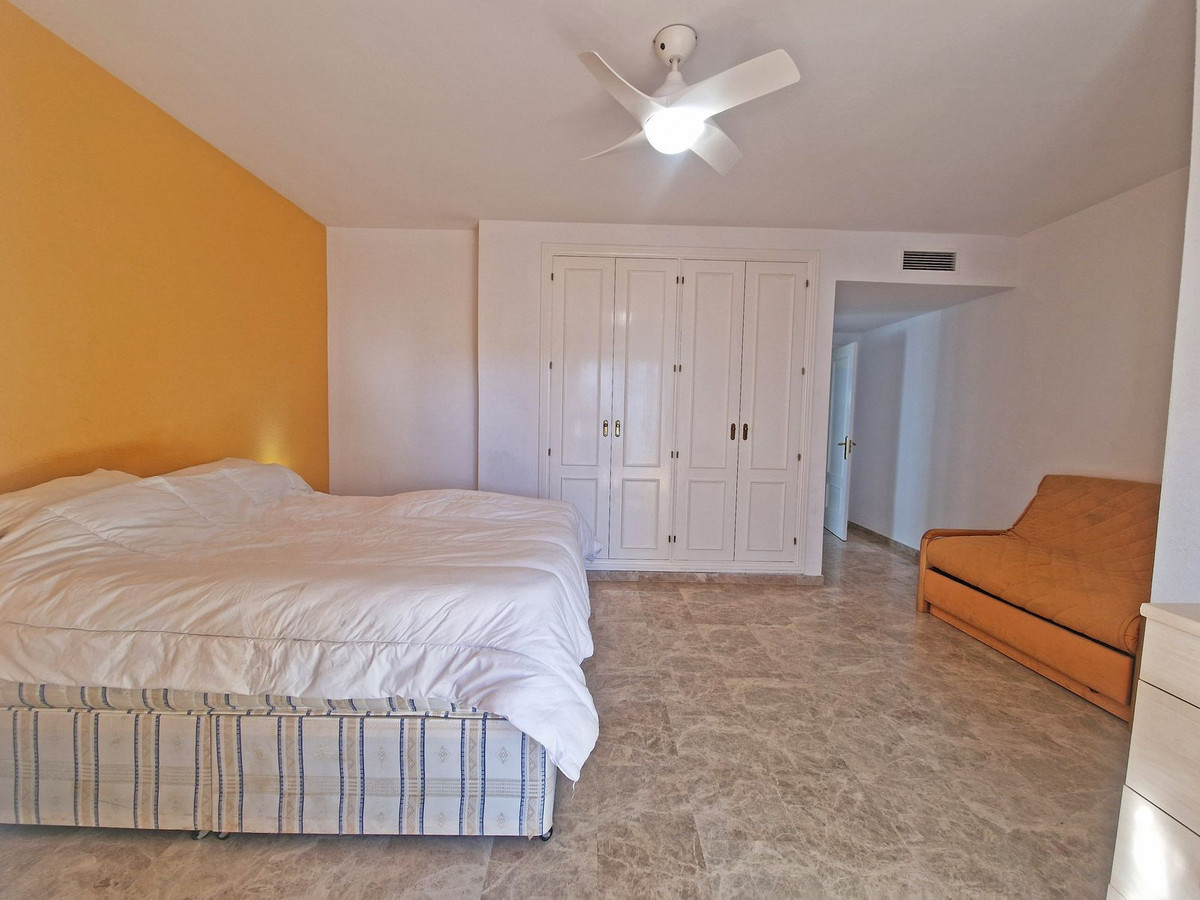 c5f3e013f0be0e0c6e90941a8a695eb4 - 20