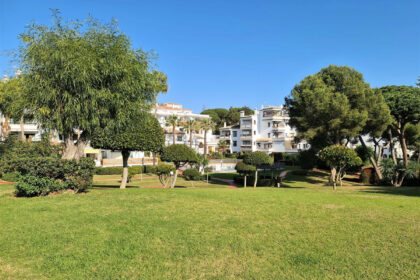 c5f3e013f0be0e0c6e90941a8a695eb4 - 27