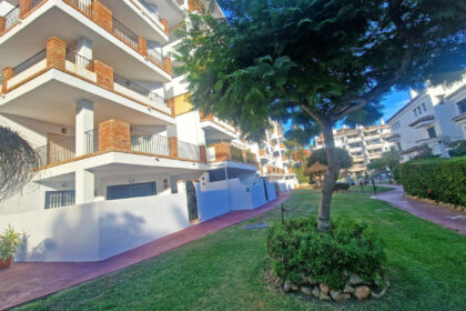 c5f3e013f0be0e0c6e90941a8a695eb4 - 32