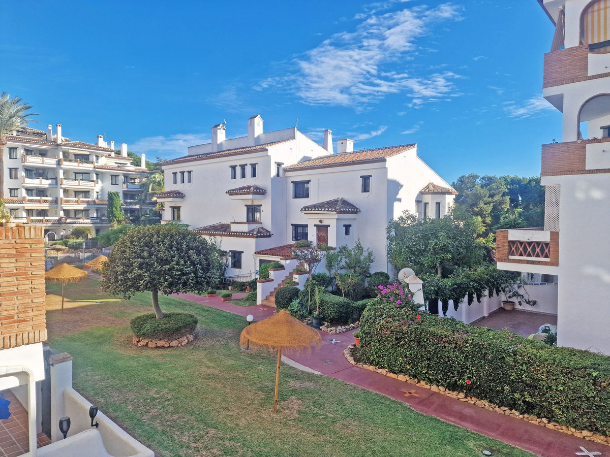 c5f3e013f0be0e0c6e90941a8a695eb4 - 7