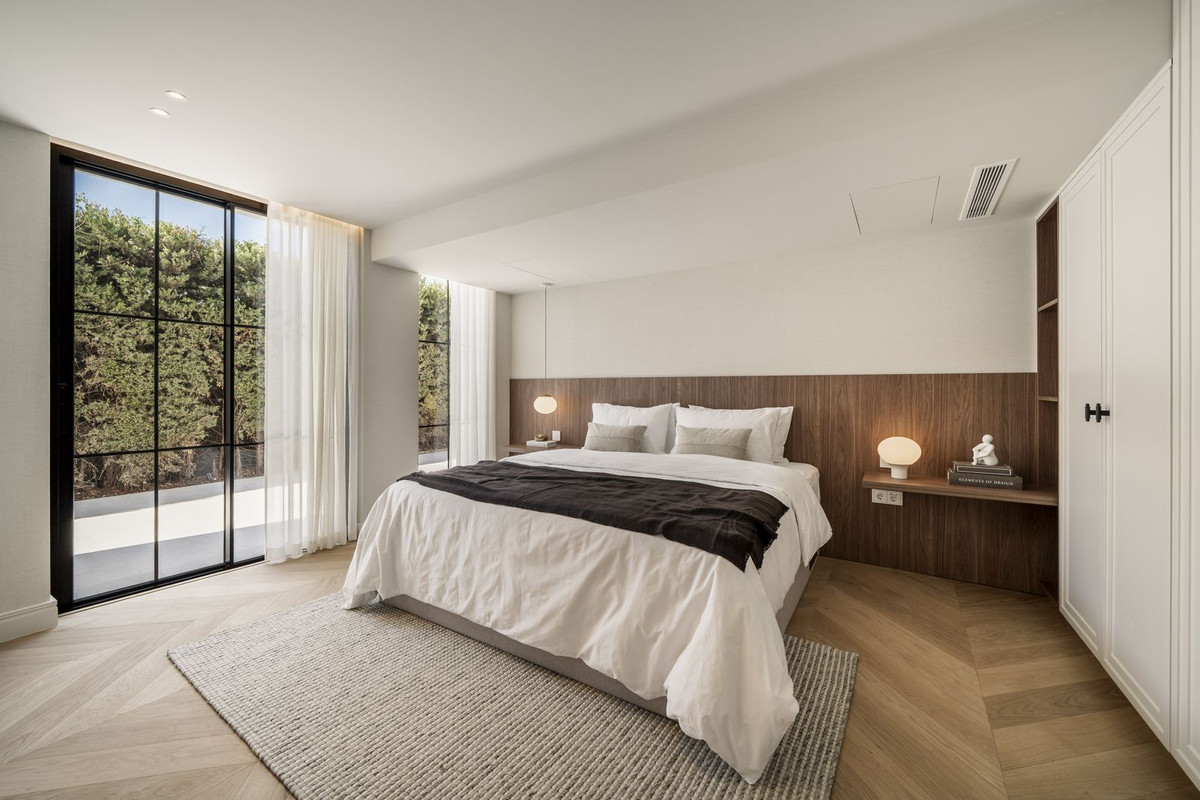 c65c02a16d411fe8247bcdf42eee08b0 - 22