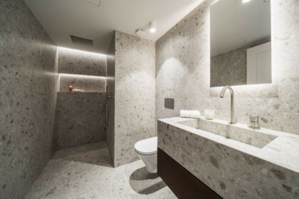 c65c02a16d411fe8247bcdf42eee08b0 - 26