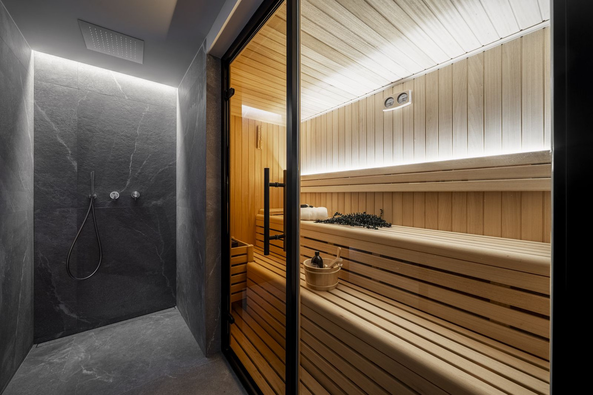 c65c02a16d411fe8247bcdf42eee08b0 - 30