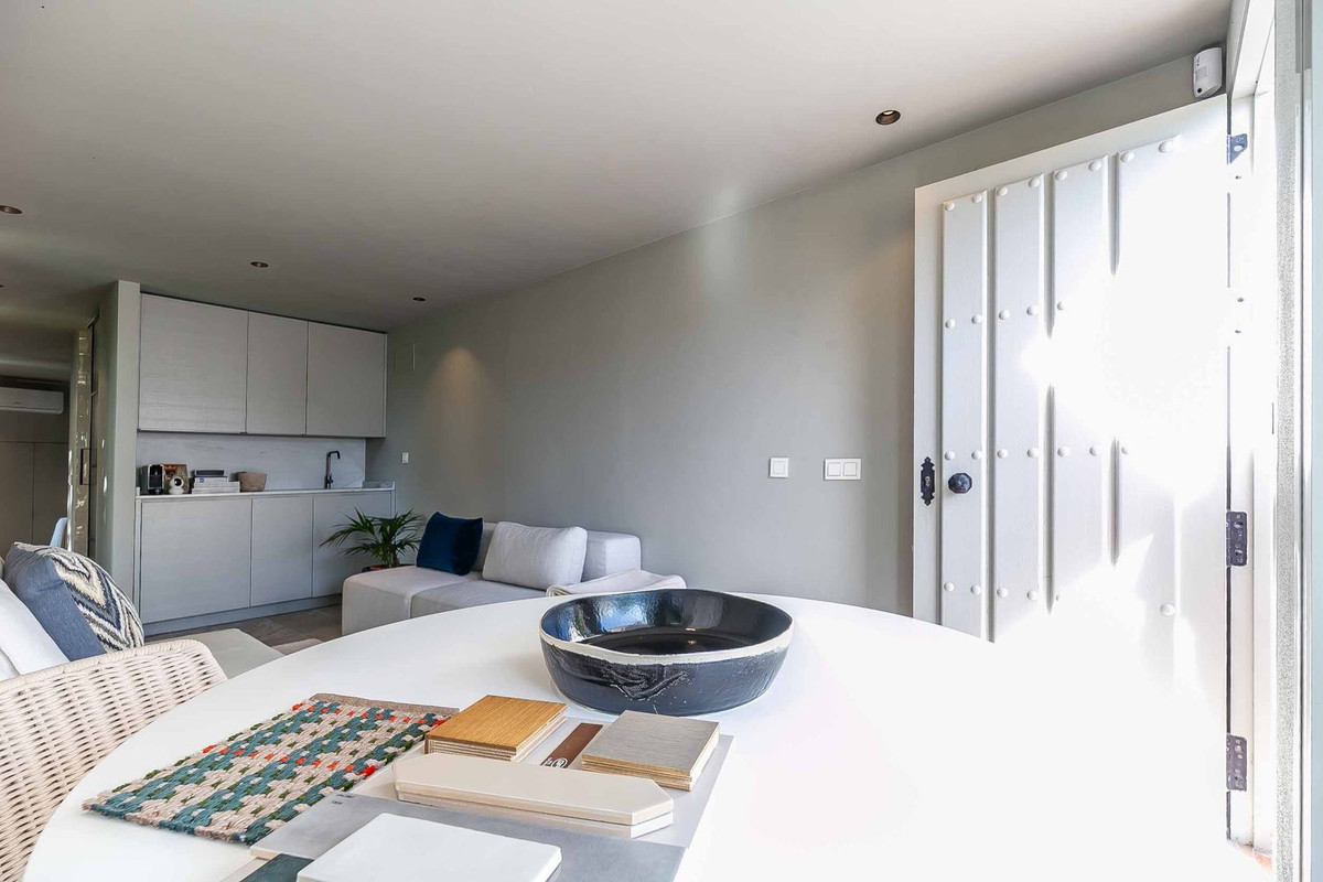 c6adc70be09f526830534d3a614d7e6b - 119