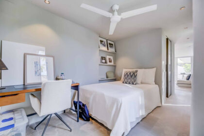 c6adc70be09f526830534d3a614d7e6b - 132