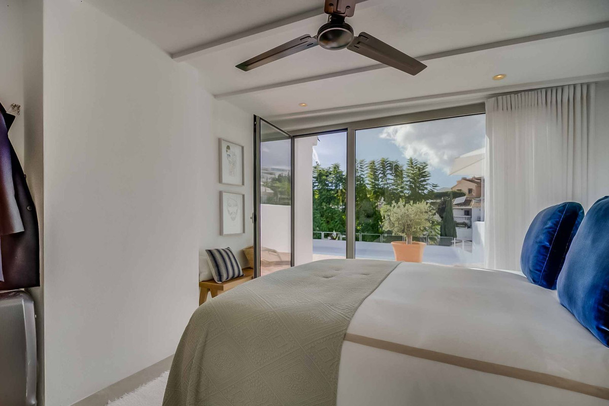 c6adc70be09f526830534d3a614d7e6b - 3