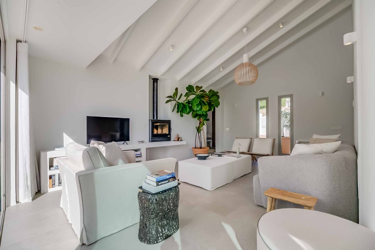 c6adc70be09f526830534d3a614d7e6b - 62