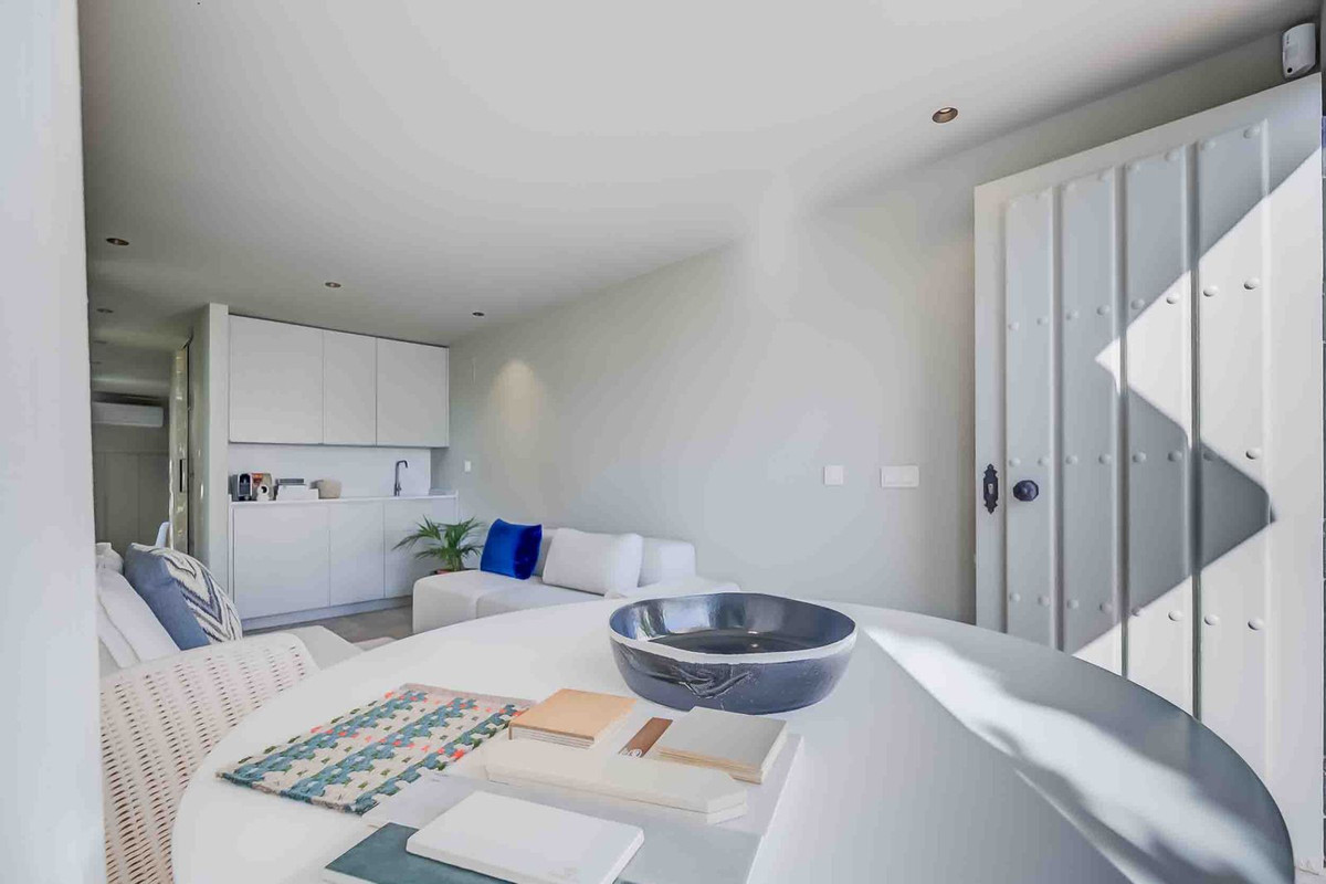 c6adc70be09f526830534d3a614d7e6b - 7