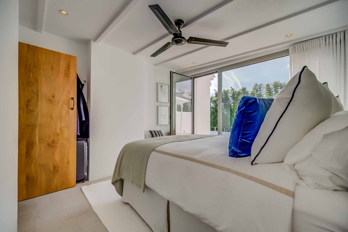 c6adc70be09f526830534d3a614d7e6b - 79