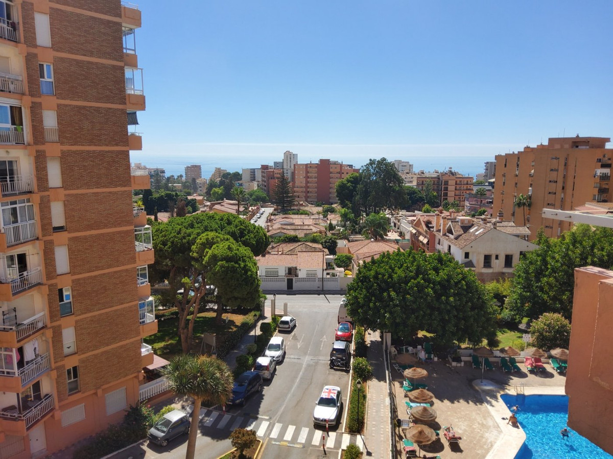 c70c6f24f4bea78ade170545bce3074d - 1