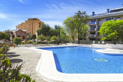 c70c6f24f4bea78ade170545bce3074d - 13