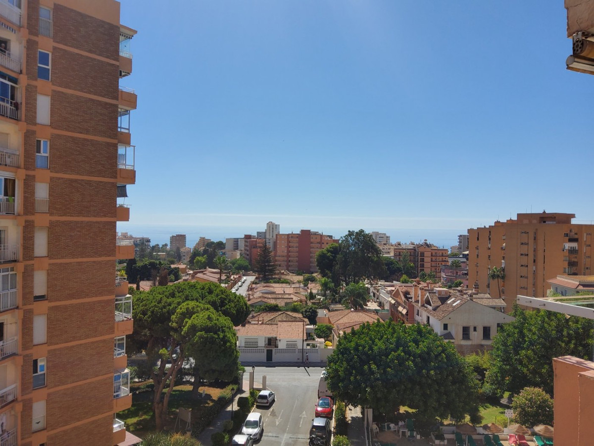 c70c6f24f4bea78ade170545bce3074d - 15